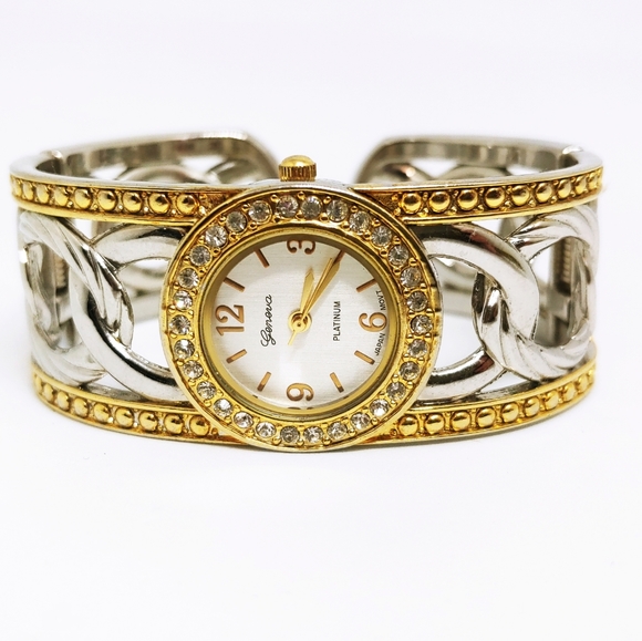 Geneva Platinum Accessories - VTG Geneva Platinum Dual Tone Silver, Gold  Watch